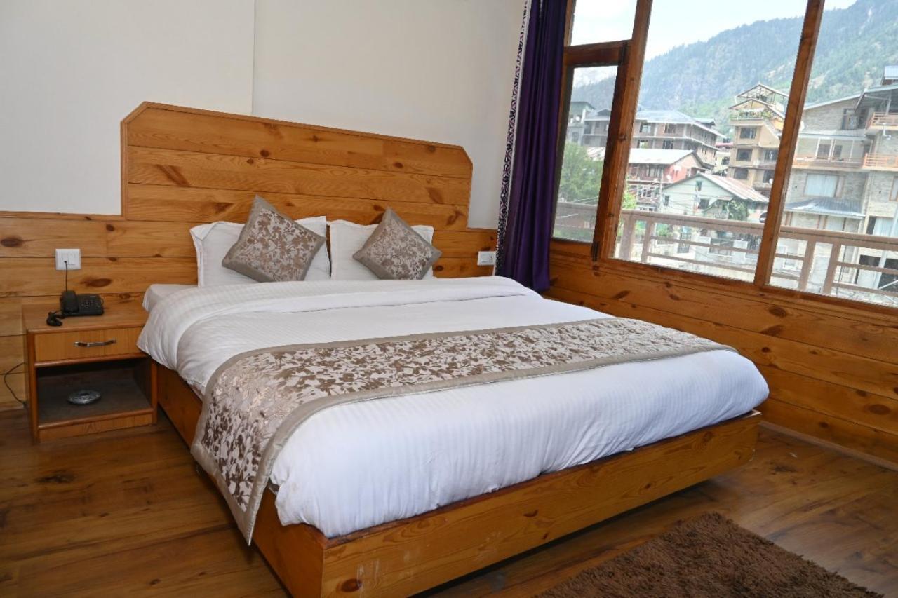 Hotel Nirmal Chhaya Манали Экстерьер фото