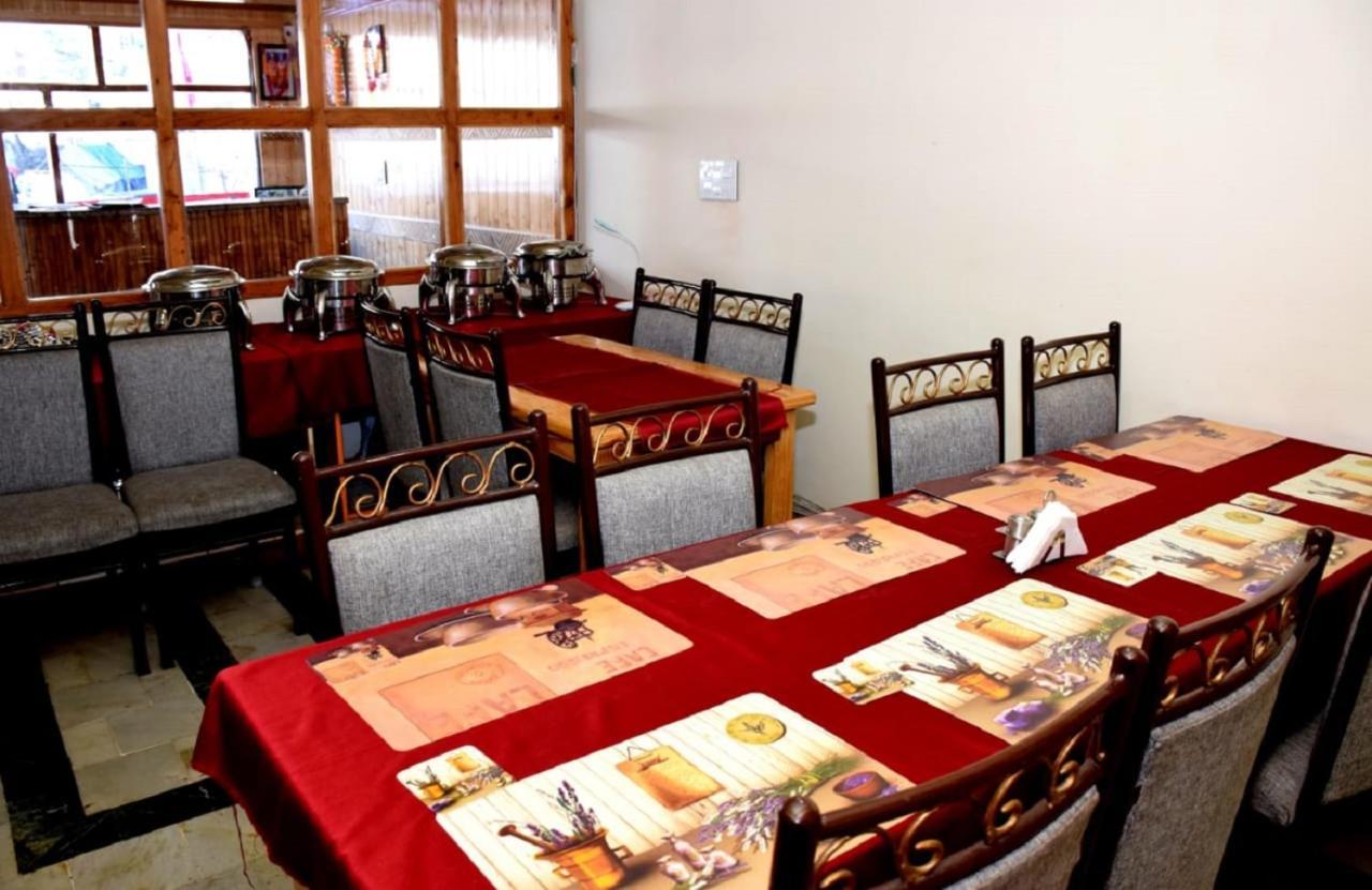 Hotel Nirmal Chhaya Манали Экстерьер фото